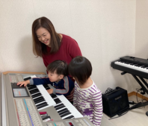 ピアノ＆エレクトーン　さとう音楽教室
